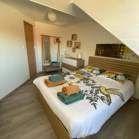 Apartmán Agreable A Malo Proche De La *