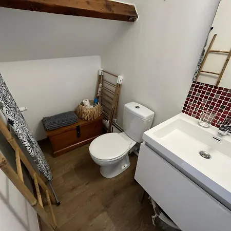 Apartmán Agreable A Malo Proche De La